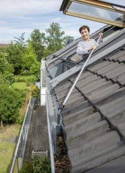 Dachrinnen-Reiniger Maxi Für Bis Zu 4,5 M Arbeitshöhe 9 Dachrinnen-Reiniger Maxi Für Bis Zu 4,5 M Arbeitshöhe -Haushaltsgegenstände Geschäft dachrinnen reiniger maxi fuer bis zu 45 m arbeitshoehe farbe grau schwarz 3