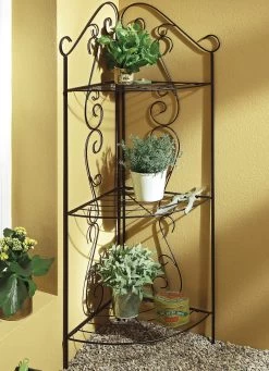 Eckregal Aus Lackiertem Stahl