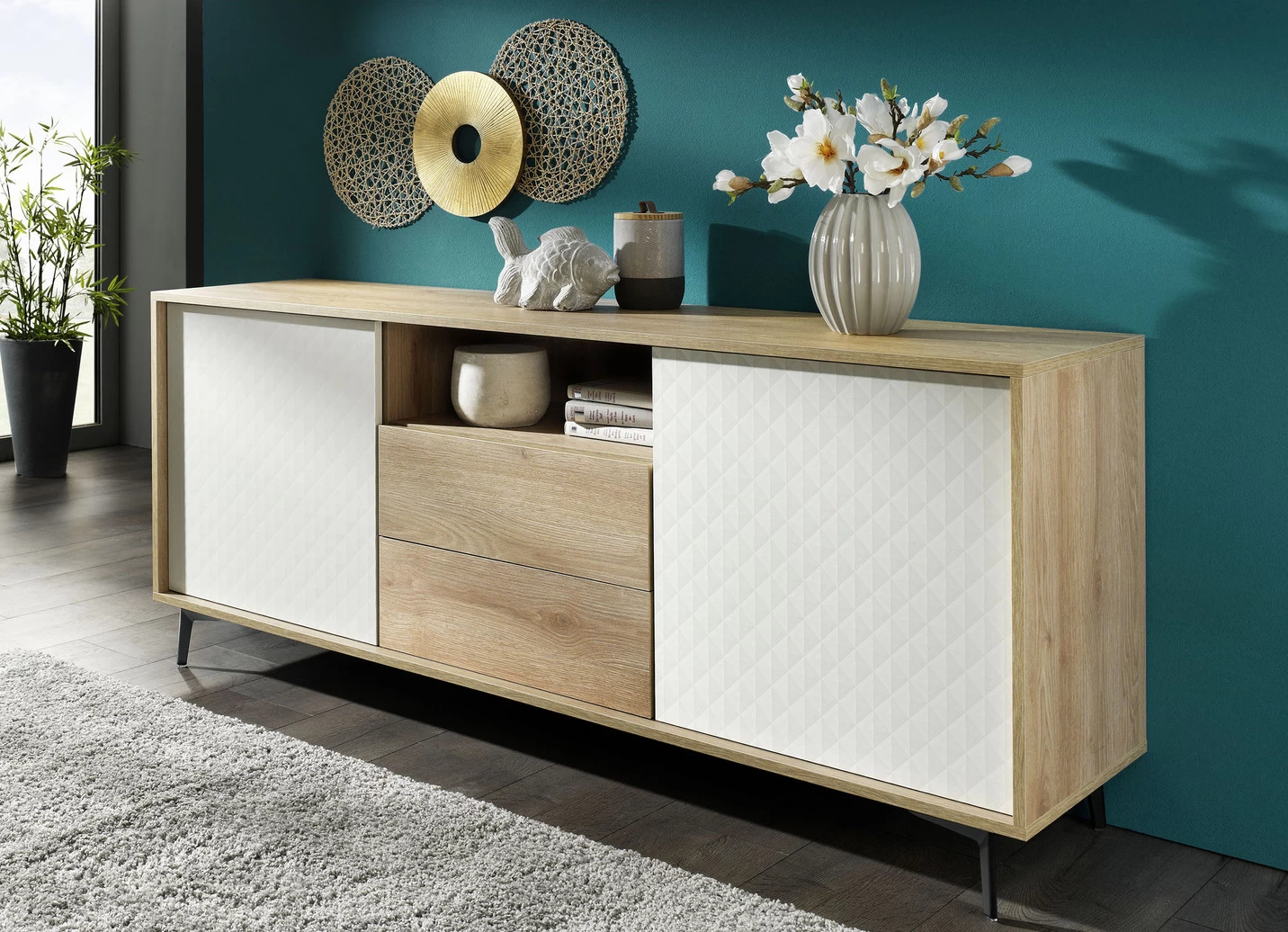 Elegantes Sideboard Mit Push-to-open-System 3 Elegantes Sideboard Mit Push-to-open-System