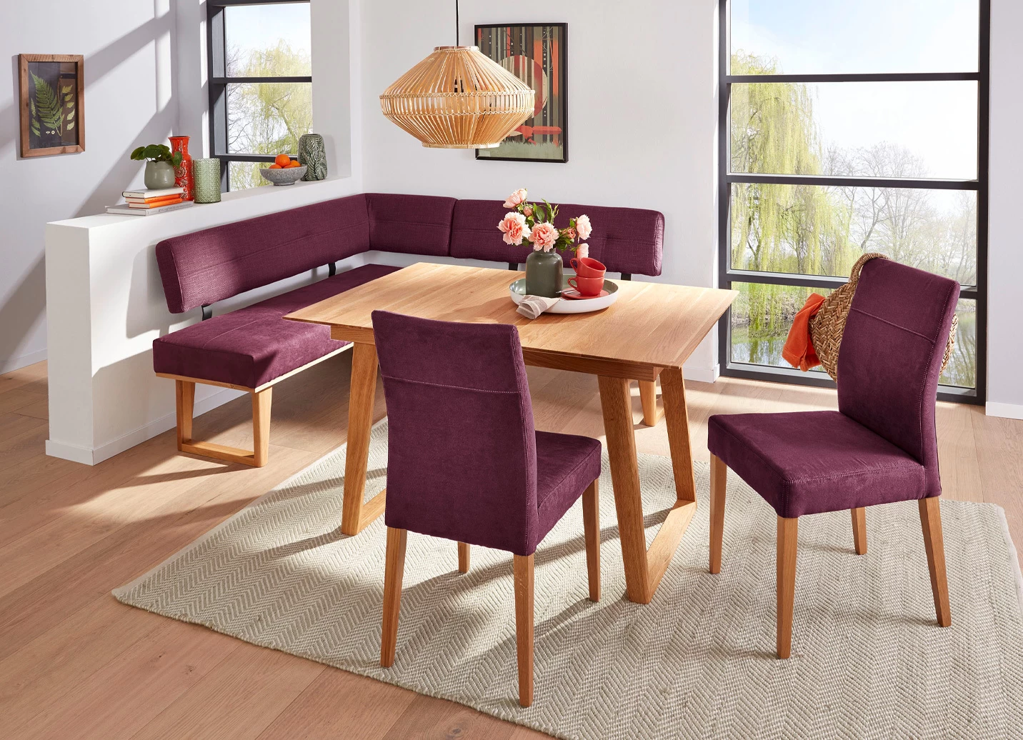 Esszimmermöbel Aus Naturbelassenem, Massivem Eichenholz 3 Esszimmermöbel Aus Naturbelassenem, Massivem Eichenholz