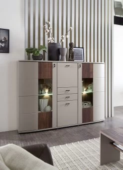 Highboard Mit LED-Beleuchtung