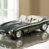 Jaguar E-Type Cabrio (1961) Von Bburago -Haushaltsgegenstände Geschäft jaguar e type cabrio 1961 von bburago farbe gruen