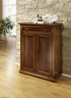 Möbelserie Aus Teilmassivem Holz -Haushaltsgegenstände Geschäft moebelserie aus teilmassivem holz farbe nussbaum 1