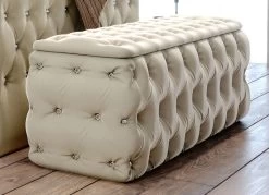 Sitztruhe Mit Steppung Und Strasssteinen -Haushaltsgegenstände Geschäft sitztruhe mit steppung und strasssteinen farbe creme 1