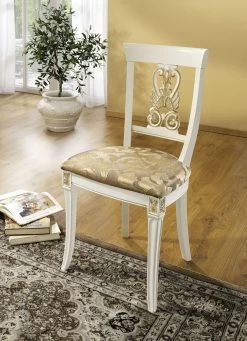 Stuhl Mit Goldapplikation Und Edlem Stoffbezug -Haushaltsgegenstände Geschäft stuhl mit goldapplikation und edlem stoffbezug farbe weiss bronze