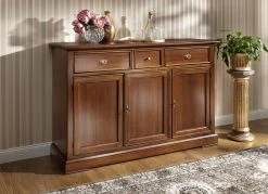 Teilmassive Kommode Mit Kunstvollen Verzierungen