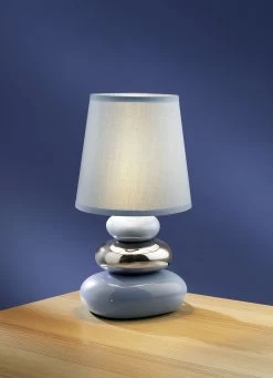 Tischleuchte Mit Lackiertem Fuß